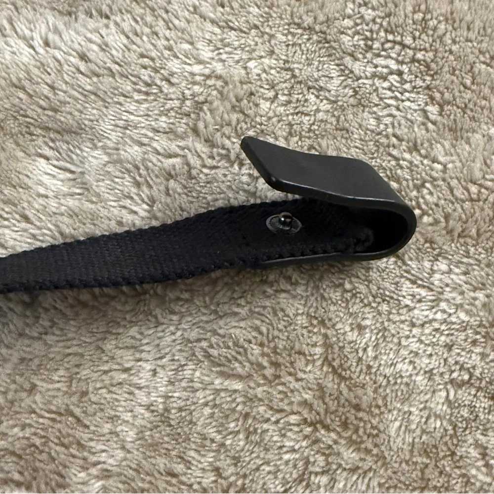 NWT Timbuk2 Black Adjustable Invisible belt for jeans